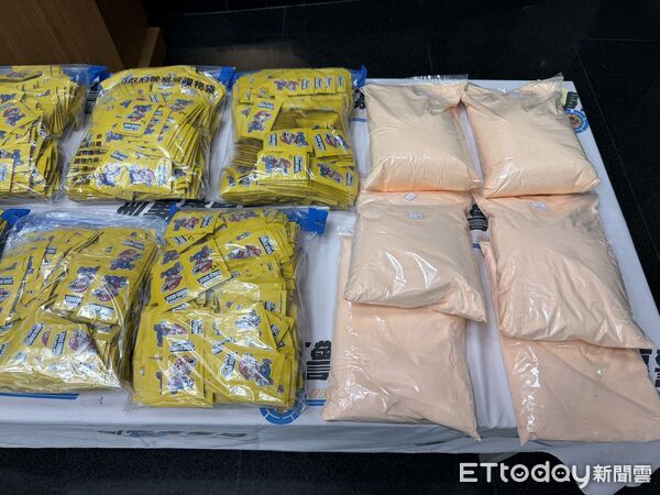 ▲▼男子反鎖在自家房間內，秘密製毒和分裝。（圖／警方提供，下同）