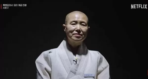 ▲▼這家族太狂！《黑白2》善財法師親侄子是偶像男星　網驚：有像。（圖／翻攝自Netflix、昌燮IG）