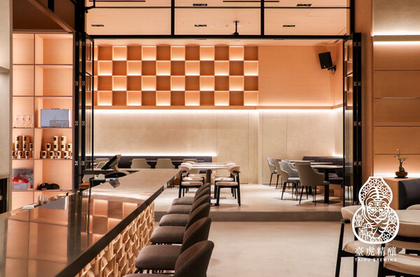 ▲臺虎精釀正式插旗台南西門商圈，定位為品牌首間全天候餐飲店。（圖／品牌提供）