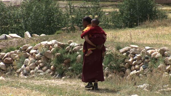 ▲▼喇嘛與仁波切　。（圖／聯影）