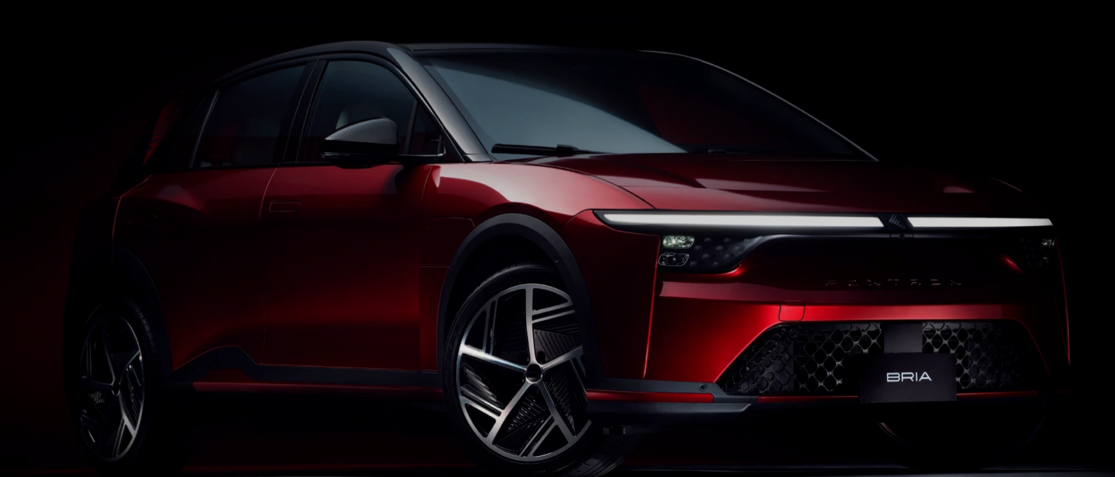 ▲鴻華先進宣布收購納智捷！隨即今晚8點公開全新官網。（圖／翻攝自鴻華先進）