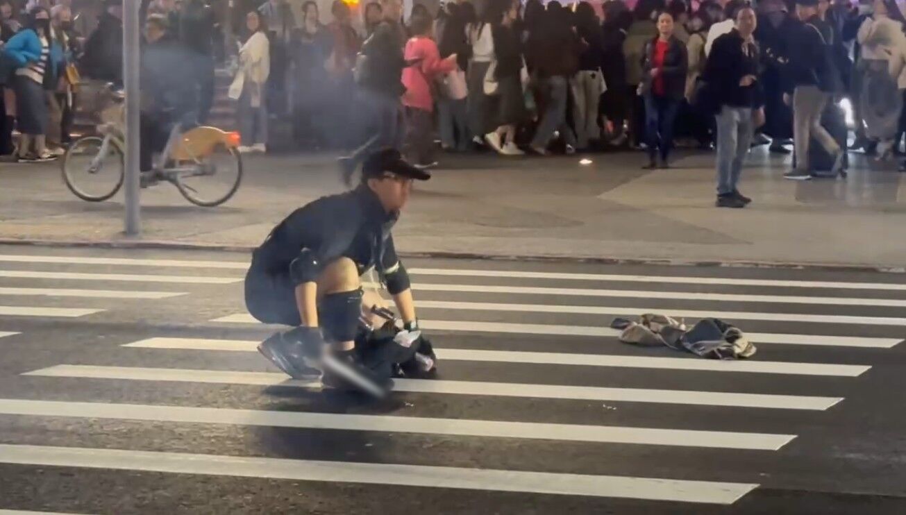 ▲ETtoday記者目擊中山站隨機砍人，張文犯案經過。（圖／記者陳以昇攝）