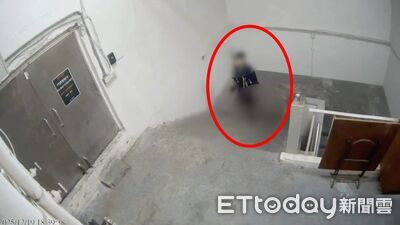 曾想闖頂樓拍片失敗！張文「想跳紙箱逃走」？　警：他就是要跳