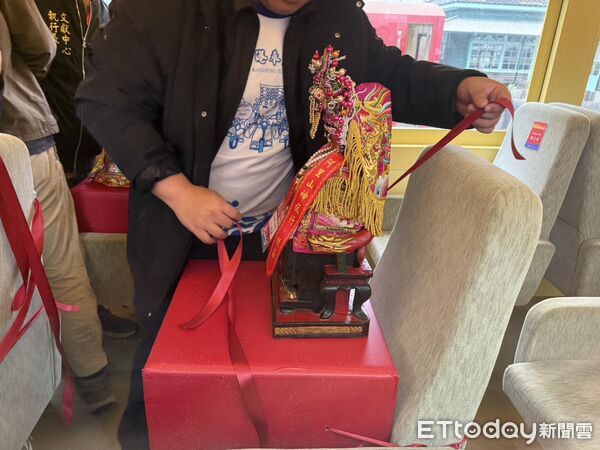 ▲▼   與神同行！新港媽祖神旅行今啟程至嘉市搭阿里山林鐵 。（圖／記者翁伊森攝）