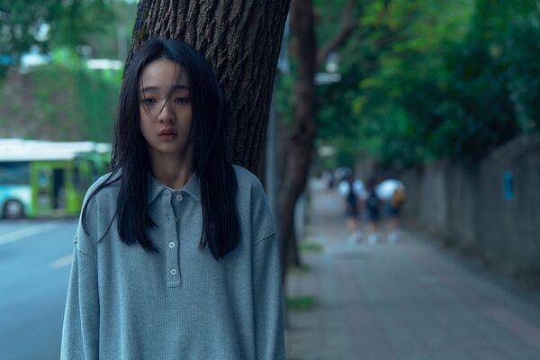 ▲《如果我不曾見過太陽》程予希、江齊、姚愛寗、曾敬驊、李沐、石知田。（圖／Netflix提供）