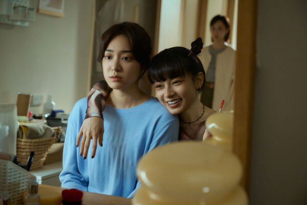 ▲《如果我不曾見過太陽》程予希、江齊、姚愛寗、曾敬驊、李沐、石知田。（圖／Netflix提供）