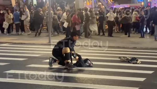 ▲▼北捷砍人,隨機砍人,北捷隨機砍人,張文,煙霧彈,台北車站,中山站,中山商圈,誠品南西。（圖／記者陳以昇攝）