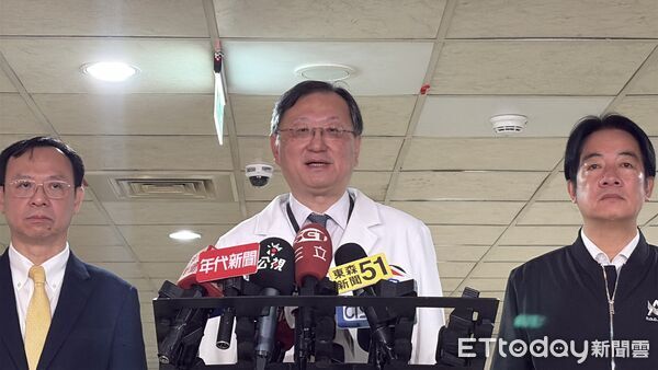 ▲▼賴清德到台大醫院探視捷運攻擊案傷者，衛福部長石崇良、台大醫院院長余忠仁陪同。（圖／記者洪巧藍攝）