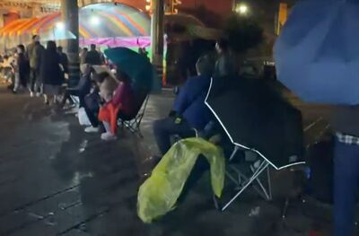 天赦日前搶點燈祈福！ 信眾寒夜排27小時　鹿港天后宮湧現人龍