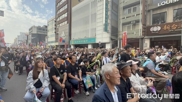 ▲▼   嘉義市管樂節踩街警方加派人力 。（圖／記者翁伊森攝）