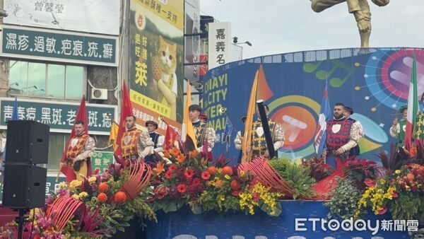 ▲▼   嘉義市管樂節踩街警方加派人力 。（圖／記者翁伊森攝）