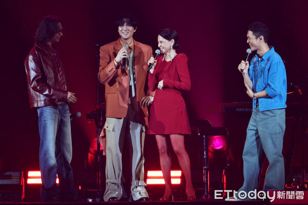 ▲▼  宇宙人[ &alpha;：回到未來1986 ] 台北小巨蛋演唱會-宇宙人,李心潔。（圖／記者黃克翔攝）