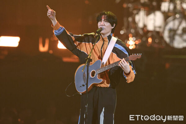 ▲▼  宇宙人[ &alpha;：回到未來1986 ] 台北小巨蛋演唱會-宇宙人,學長 。（圖／記者黃克翔攝）