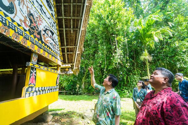 ▲▼外交部長林佳龍訪問我國太平洋友邦帛琉，20日並在帛琉總統惠恕仁（Surangel S. Whipps, Jr.）及國務部長艾古斯（Hon. Gustav Aitaro）陪同下，實地走訪2026年太平洋島國論壇（Pacific Islands Forum, PIF）預定舉辦地。（圖／翻攝自Facebook／林佳龍）