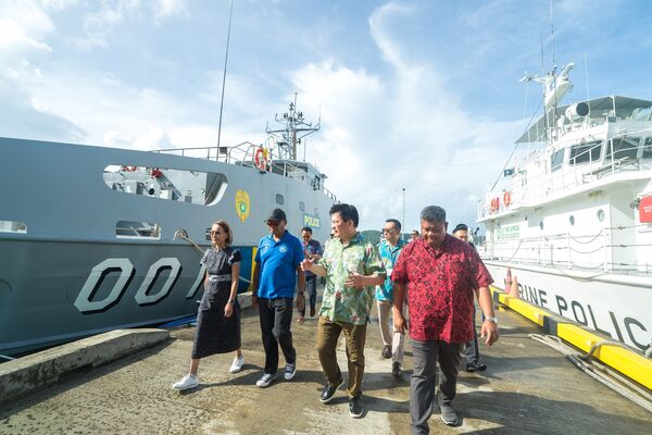 ▲▼外交部長林佳龍訪問我國太平洋友邦帛琉，20日並在帛琉總統惠恕仁（Surangel S. Whipps, Jr.）及國務部長艾古斯（Hon. Gustav Aitaro）陪同下，實地走訪2026年太平洋島國論壇（Pacific Islands Forum, PIF）預定舉辦地。（圖／翻攝自Facebook／林佳龍）