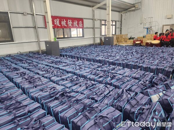 ▲企業攜手社會共善　亮宇油封寒冬送暖助弱勢。（圖／記者游瓊華翻攝）