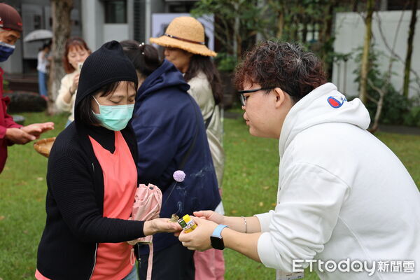 ▲林欣榮院長感恩捐贈者和家人「化小愛為大愛，將無用化為大用」，真的非常感動。（圖／慈濟醫學中心提供，下同）