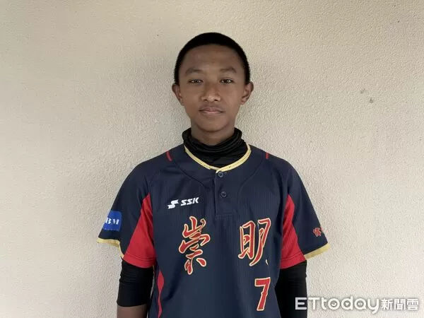 ▲崇明國中，「小黑」張鈞倫、林仕祐、方宥恩。（圖／記者楊舒帆攝）