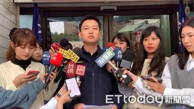 警遭質疑追張文裝備不足　所長哽咽：同仁下班來不及領就到現場