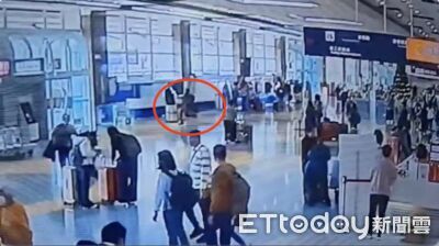 拒檢逃逸畫面曝！外籍男疑攜毒入境　逃出小港機場航廈被壓制