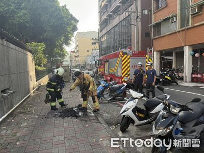高雄男當街吵架突放火燒！機車藏砍柴刀　引發恐慌遭送辦
