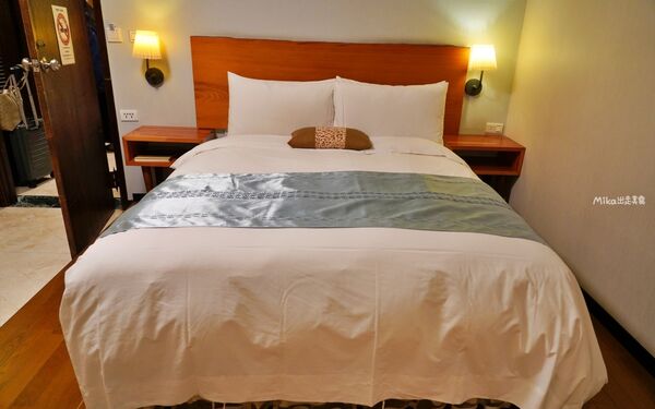 ▲▼花蓮木材工廠二代轉型「檜木居民宿」，以台灣檜木打造的木質調獨棟民宿，有肥美家貓叫起床，還有清粥小菜早餐招待。（圖／部落客Mika提供）