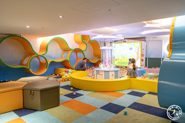 ▲▼嘉義東區住宿「新悦花園酒店」，近嘉義火車站，親子寵物友善。（圖／部落客桃桃提供）