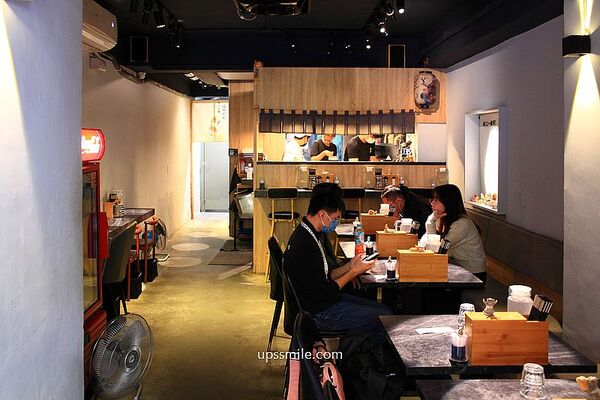 ▲▼捷運中山站拉麵專賣店「麒麟創作拉麵坊」。（圖／部落客萍子提供）