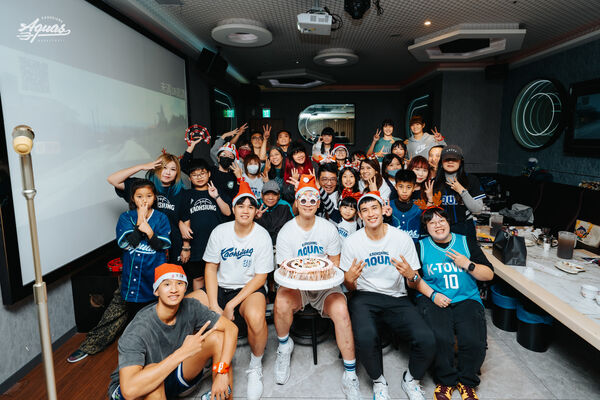 ▲高雄全家海神浪人情歌享見你聖誕趴，蘇文儒、唐維傑、胡瓏貿。（圖／高雄全家海神提供）