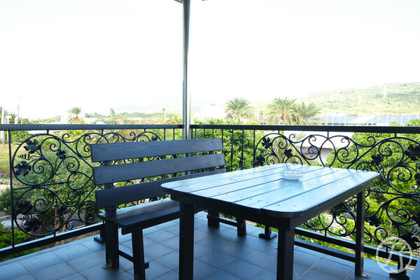 ▲▼開箱恆春「天水月民宿」，房間寬敞還有游泳池與烤肉區。（圖／部落客JJ.Hsu提供）