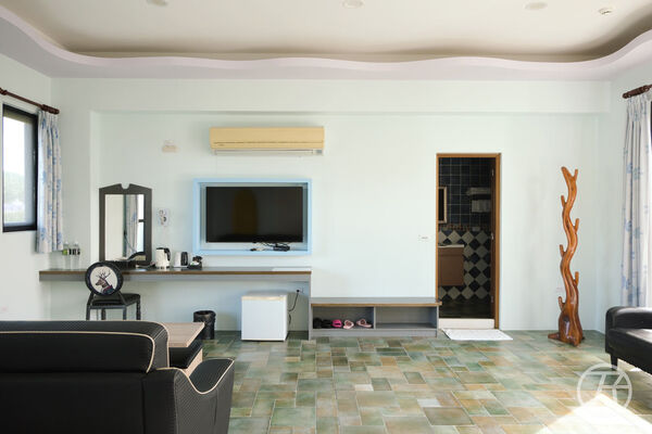 ▲▼開箱恆春「天水月民宿」，房間寬敞還有游泳池與烤肉區。（圖／部落客JJ.Hsu提供）