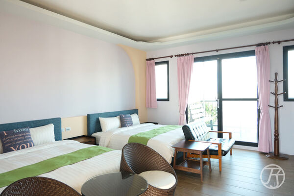 ▲▼開箱恆春「天水月民宿」，房間寬敞還有游泳池與烤肉區。（圖／部落客JJ.Hsu提供）