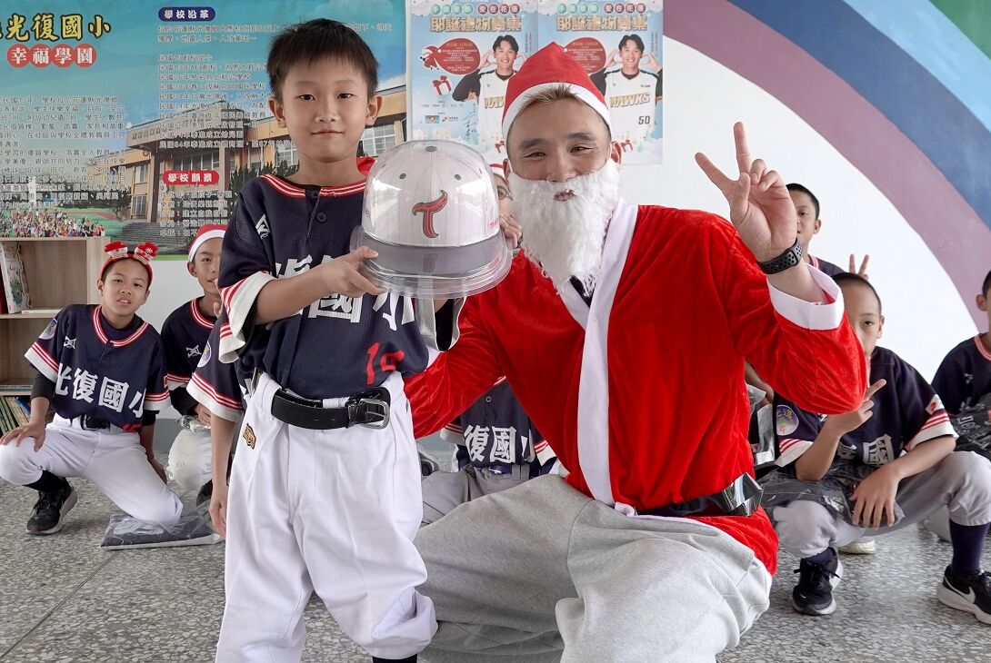 ▲▼歐德集團,愛心大使潘慧如,高聖恩,偏鄉送暖。（圖／歐德集團提供）