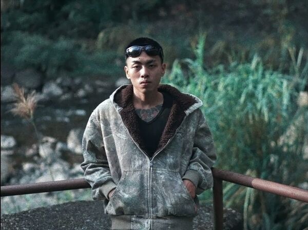 ▲▼ Lizi栗子推出個人首張專輯《Off the Chain》。（圖／不能想太多提供）