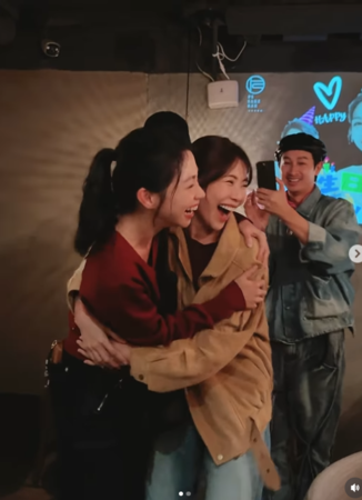 ▲▼林萱瑜幫曾智希慶生。（圖／翻攝自Instagram／simba.1220）