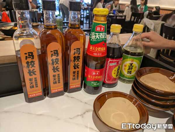 ▲AI教父黃仁勳也登門！成都高人氣「馮校長老火鍋」明年1/3正式開幕。（圖／記者黃士原攝）