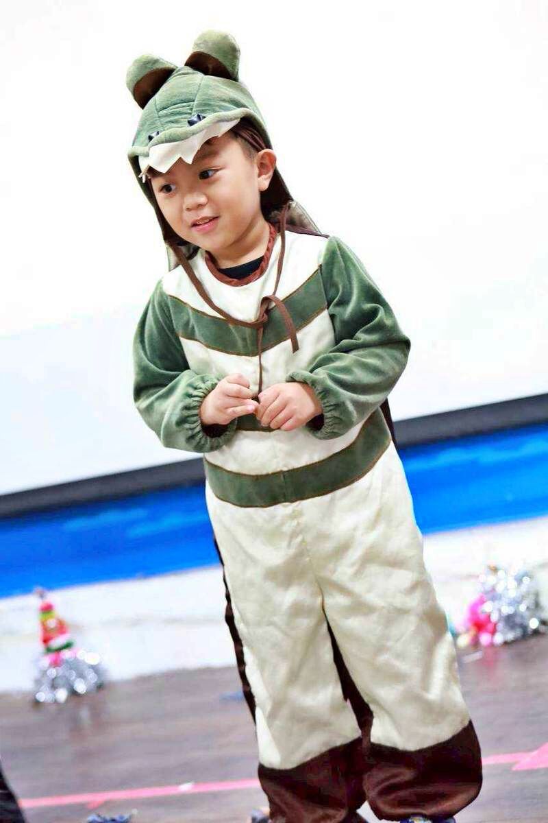 ▲新北大鵬國小耶誕雙語派對登場。（圖／新北市大鵬國小提供）