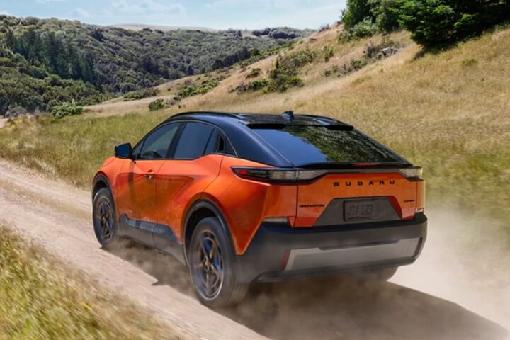 ▲北美正式開賣速霸陸Uncharted，其實就是來自TOYOTA C-HR＋雙生車。（圖／翻攝自速霸陸）