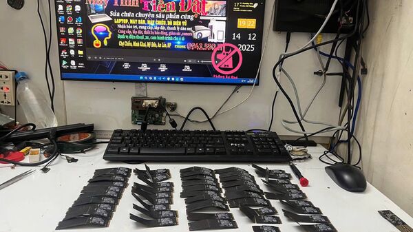 ▲▼SSD爆開。（圖／翻攝自推特）