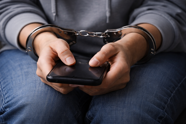 ▲手銬。（示意圖／AI製圖）