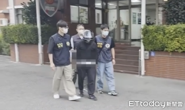 ▲▼炸小港機場             。（圖／記者陳宏瑞翻攝）