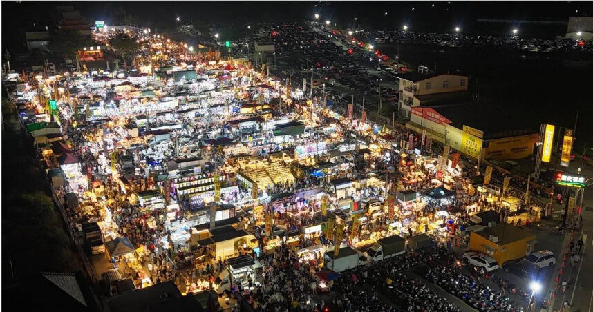 1夜市逛到鐵腿還走不完!他驚呼「太大了」 在地人淡定:才3000坪