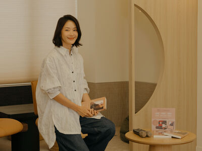 鍾瑶獻出處女秀…大動作宣布新身份! 「現身永和區」喜曝1變化