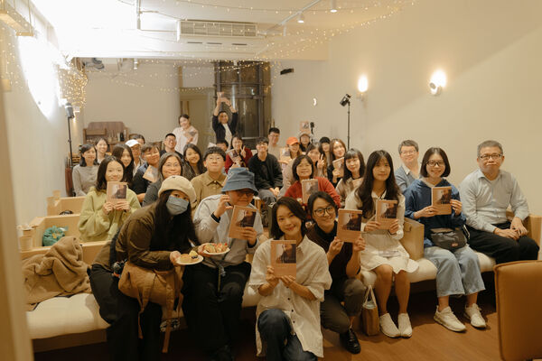 ▲鍾瑶升格作家，舉辦新書分享會。（圖／星星相藝提供）