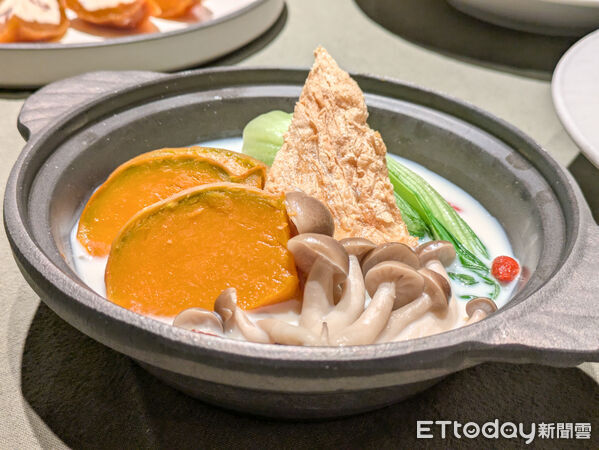 ▲果然匯台北新光站前店（圖／記者黃士原攝）