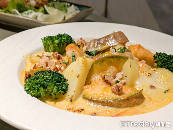 ▲果然匯台北新光站前店（圖／記者黃士原攝）