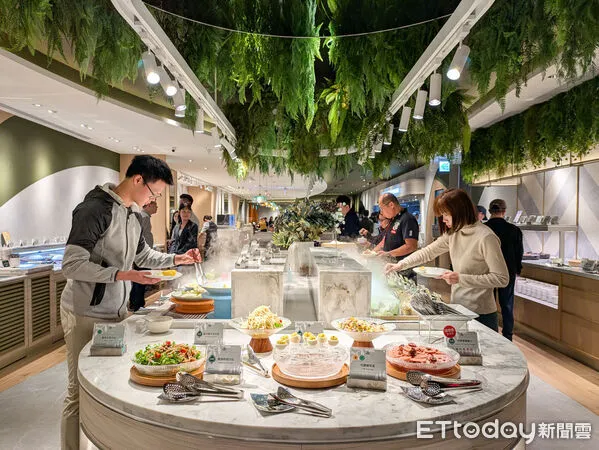 ▲果然匯台北新光站前店（圖／記者黃士原攝）