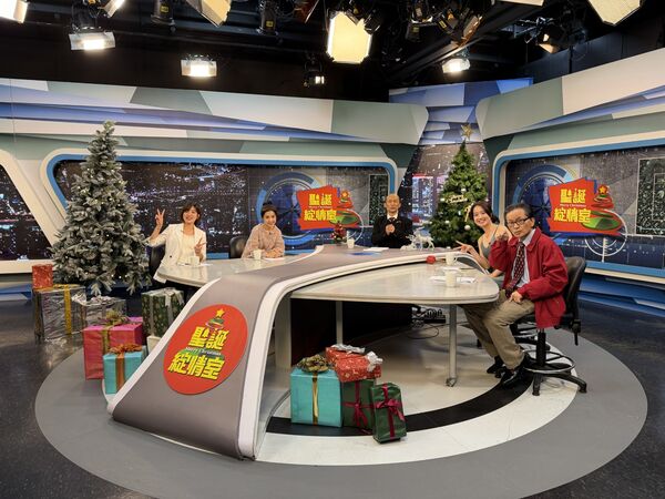 ▲影后張艾嘉擔任說書人,以溫暖聲線為節目拉開序幕。（圖／TVBS）