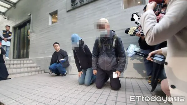 ▲張文釀4死11傷，遺體今解剖，張父、張母下跪道歉了。（圖／記者黃彥傑攝，下同）