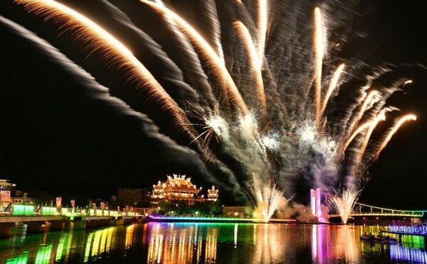 ▲2026桃園龍潭大池跨年煙火音樂會